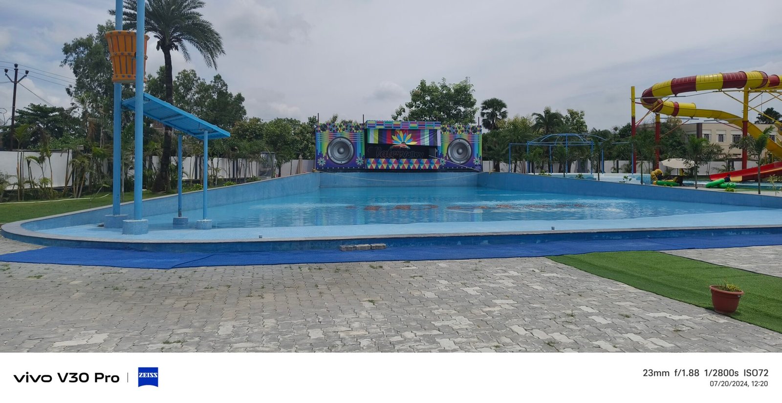 Wave Pool